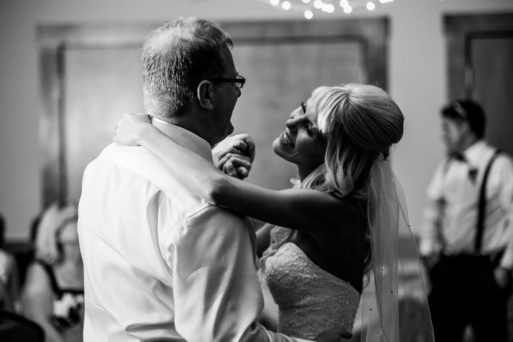 Stellavate Photography | Victoria BC wedding Photographer | Bride and Father having father daughter dance
